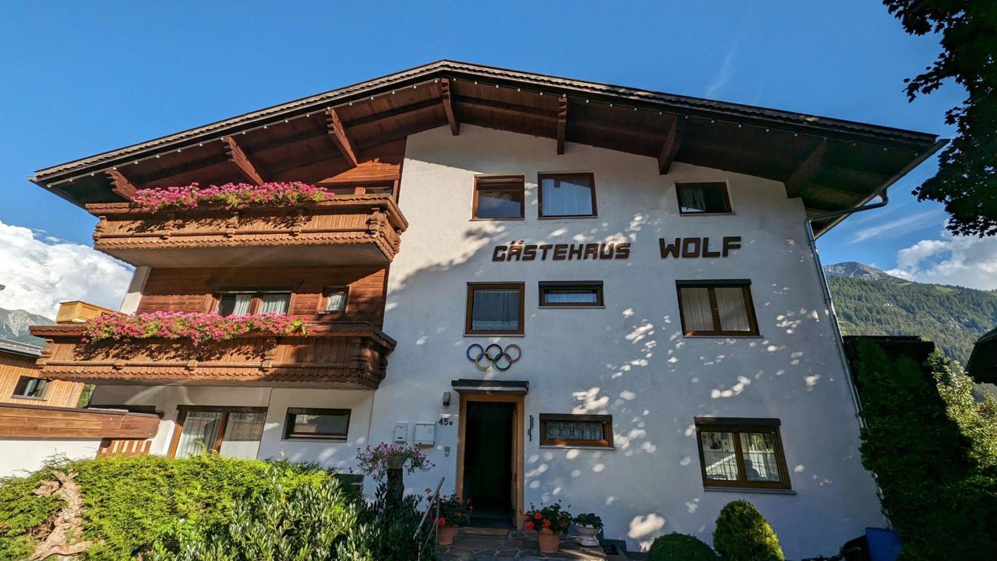 Gaestehaus Wolf Elbigenalp Exterior foto